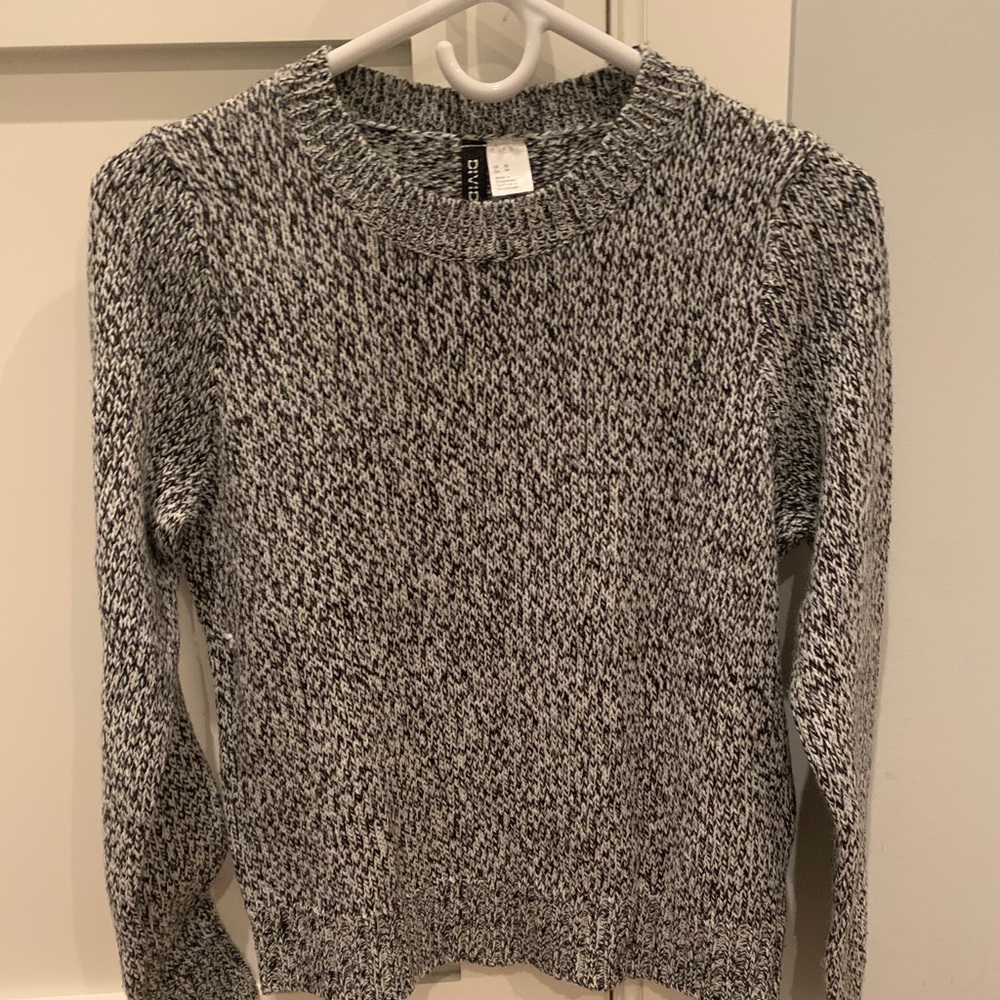 H&M sweater